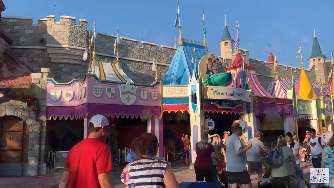 Picture of It’s a small world ride from the AllEars video.